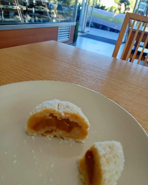 Lemon caramel dome promo